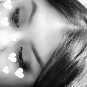 Meet your Posher, Desiree